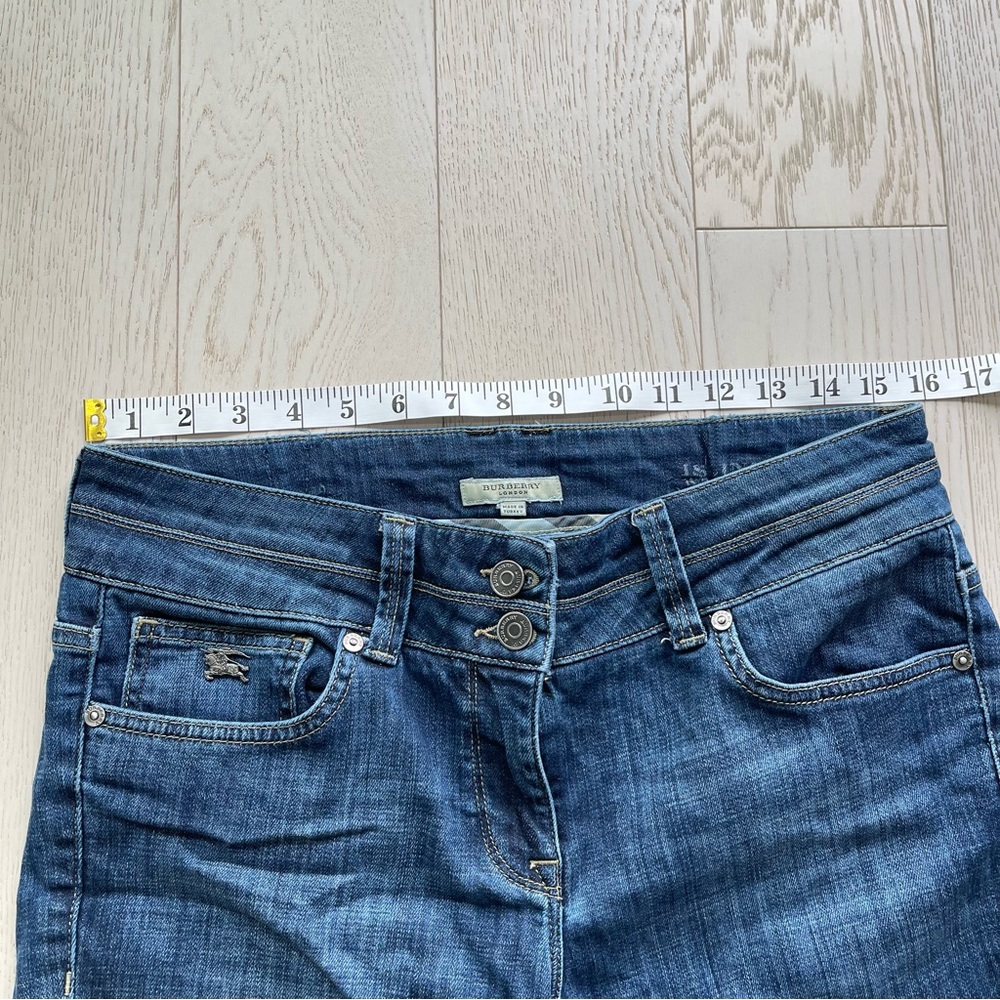 Burberry London Islington Boot Leg Blue Denim Bootcut Jeans W31 Distressed - Picture 9 of 16
